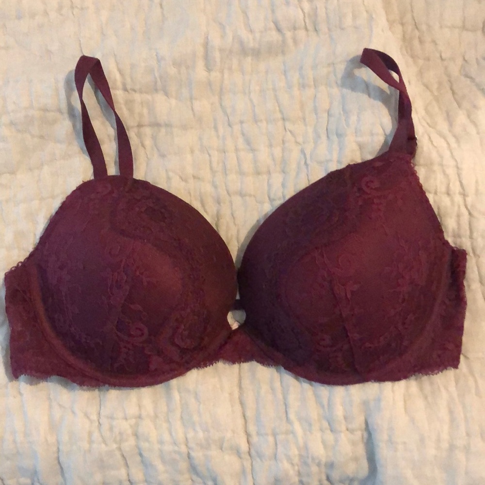 Victoria’s Secret push up bra